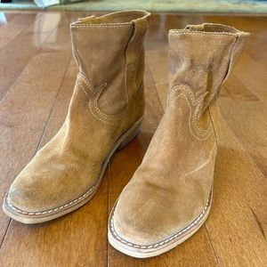 Sam Edelman suede boots size 6.5 great condition !